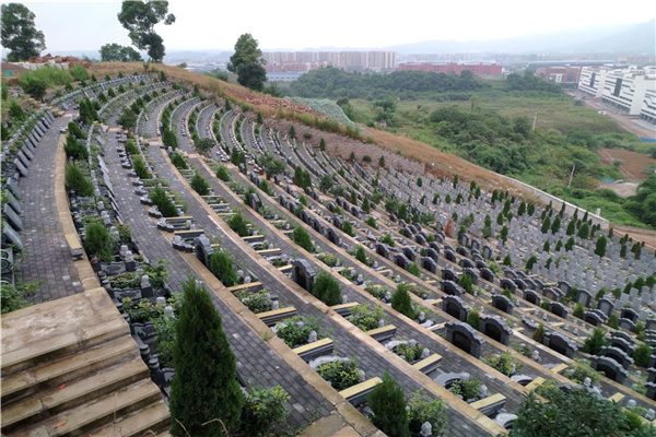 仙女山公墓景观图