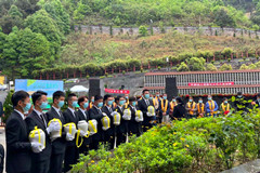 重庆市龙居山陵园花坛葬使生命得以延续和升华