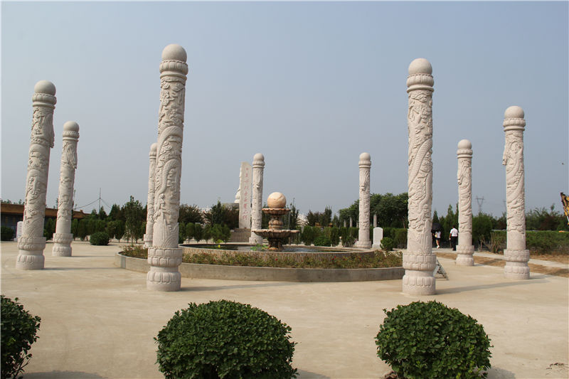 涿州万佛园烈士纪念碑周围图片
