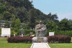 名人雕像