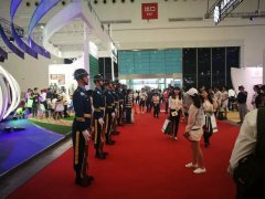 九公山长城纪念林三军仪仗队惊艳国际殡葬博览会