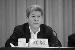 王府井董事长12月31日在京突发心梗离世，两家百亿企业痛失舵手