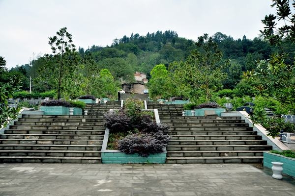 重庆墓地使用年限