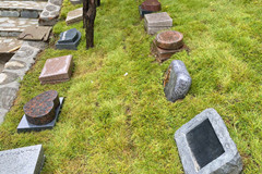 九公山怀柔墓地现在价格是多少钱？有生态葬树葬吗？