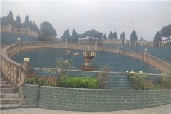 在重庆江津福山陵园为亲人选个价格不到一万的壁葬,生态环保