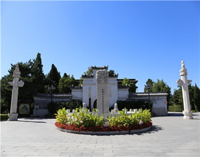 万安公墓环境