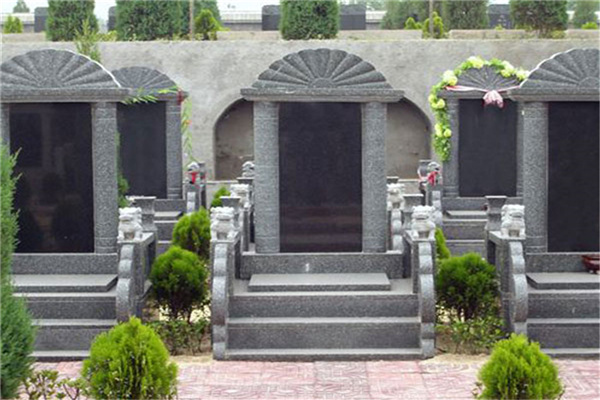 郑州市民公墓景观图
