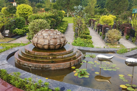 在重庆西郊福寿园选个2万左右的花坛葬墓地