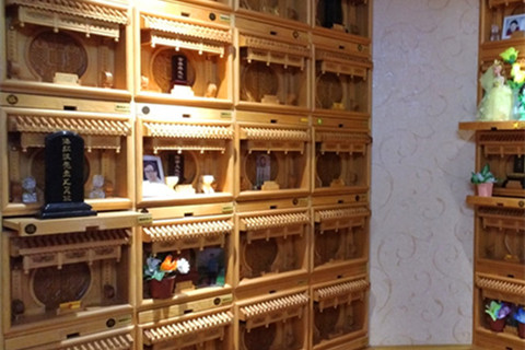 如何预订南山福座陵园的墓位？重庆南山福座陵园预约电话多少