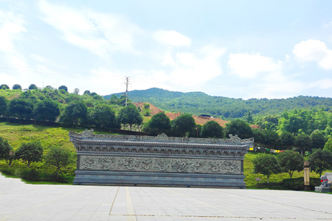 重庆北部几家主要陵园的概况及2025年11月最新的参考价格