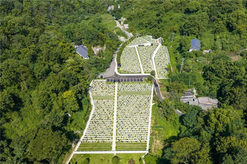 重庆北碚首座城市公益性公墓建成投用