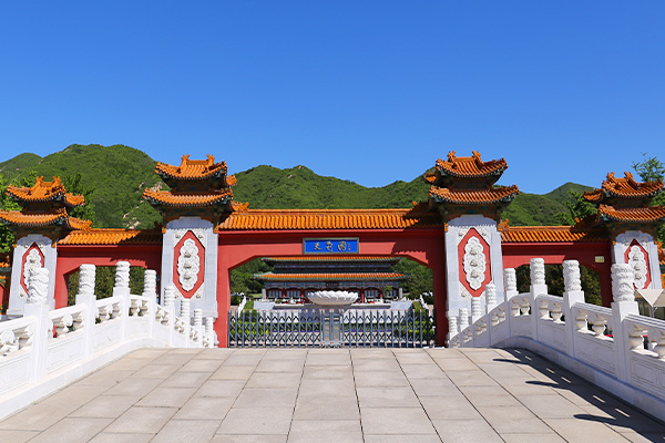 天寿陵园景观图