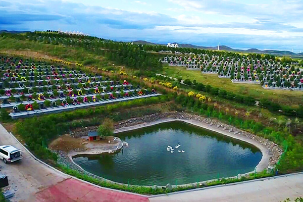 德厚陵园景观图