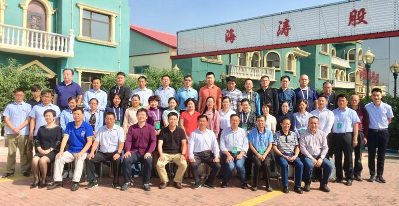 课程结束合影留念.jpg