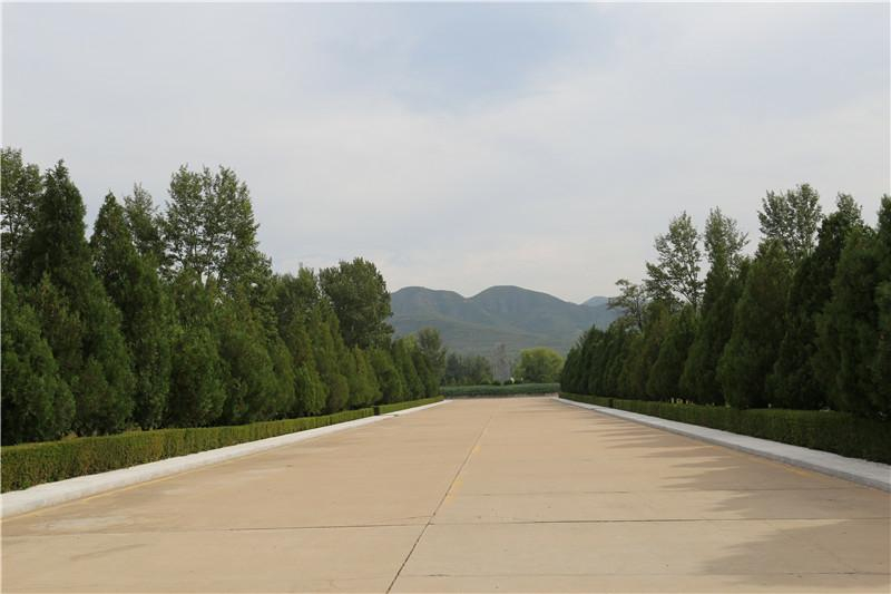 中华永久陵园环境