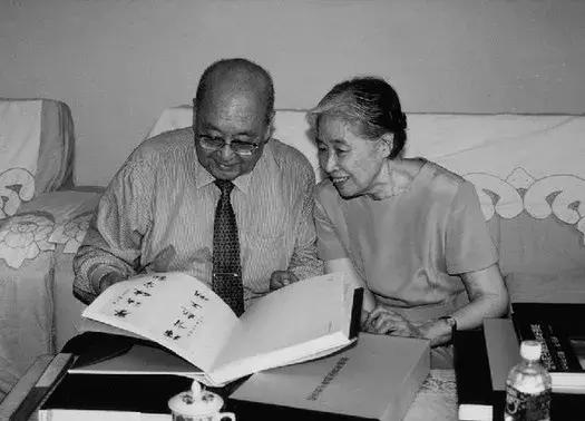 王光英与王光美.jpg