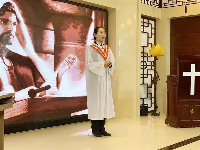 5号参赛选手：张鑫
