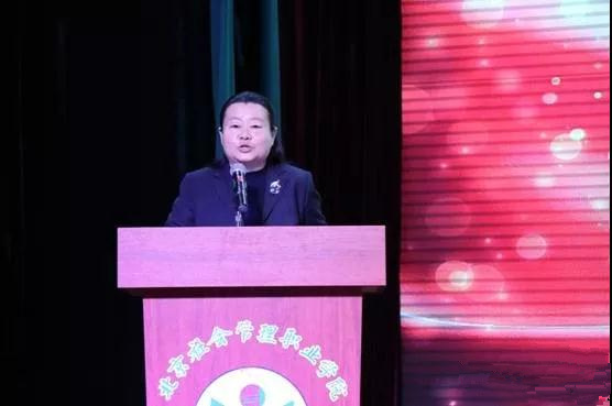 民政部社会事务司副司长范瑜讲话