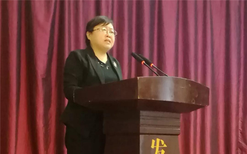 陕西省民政厅副厅长潘惠敏发言