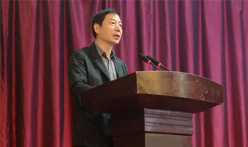 浙江省温州市民政局副局长王绍寅发言