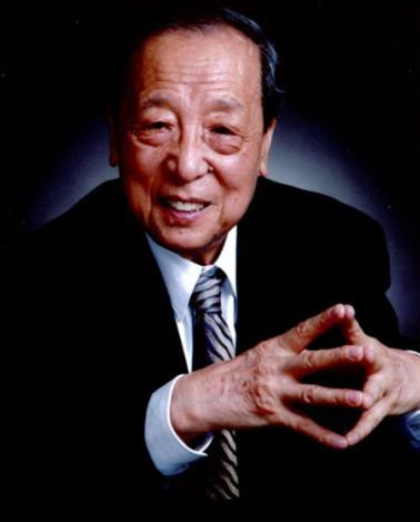 著名历史学家李学勤