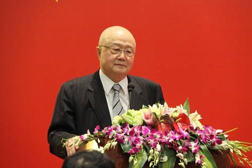 应明皓先生