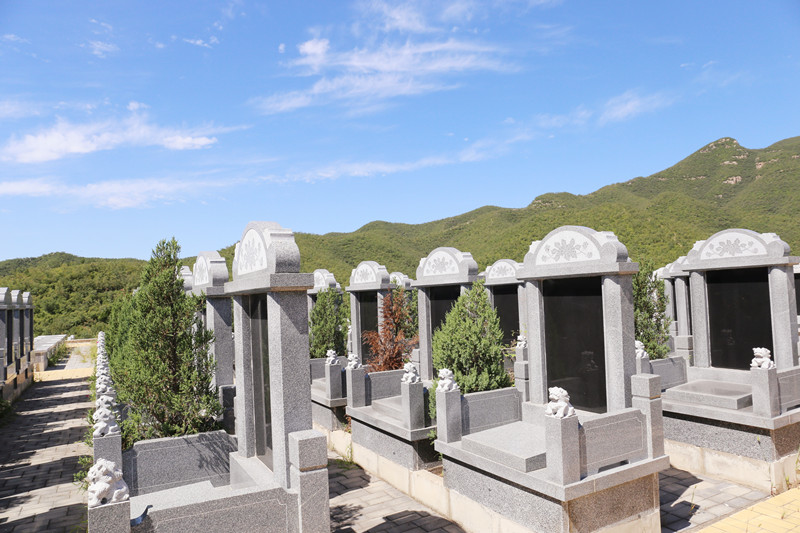 炎黄陵园墓地