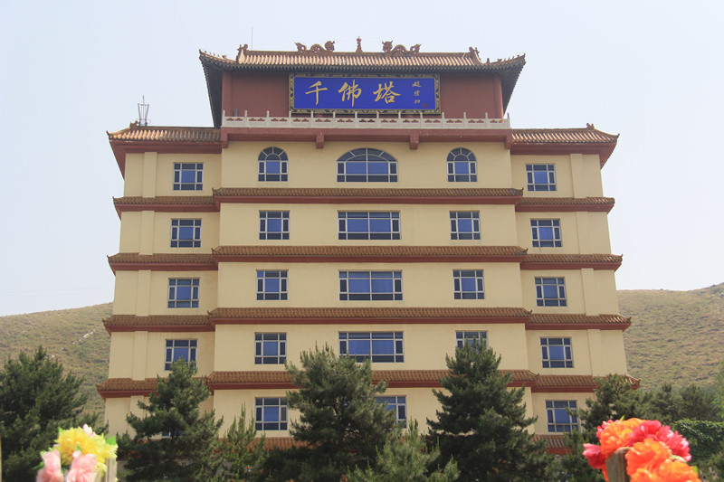 灵山宝塔陵园千佛塔