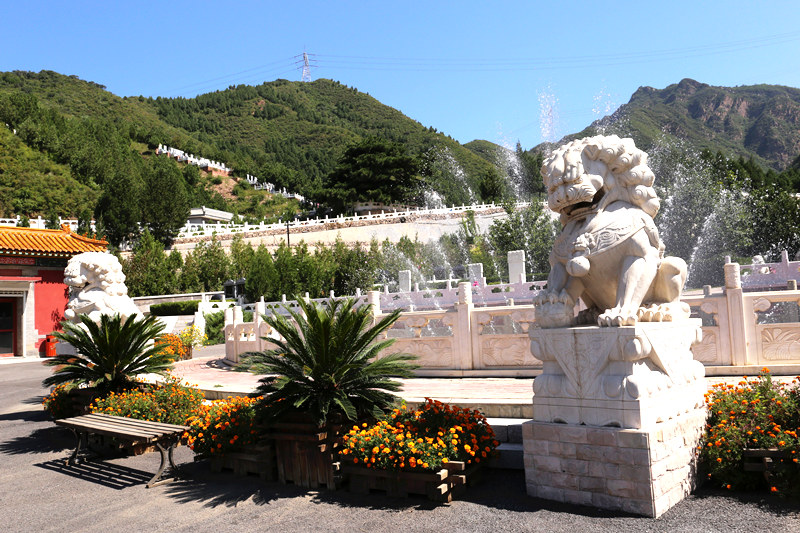 盘龙台公墓景观