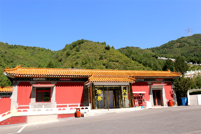 盘龙台公墓殡葬大厅