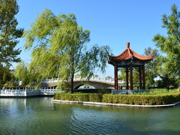 官厅中华永久陵园
