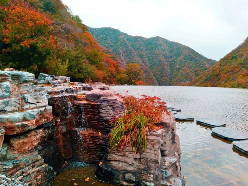 北京九公山长城纪念林景观