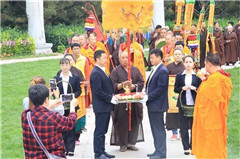 清东陵万佛园举行大型祈福浴佛法会