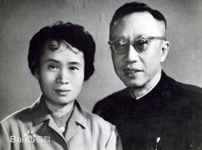 溥仪与妻子李淑贤合照