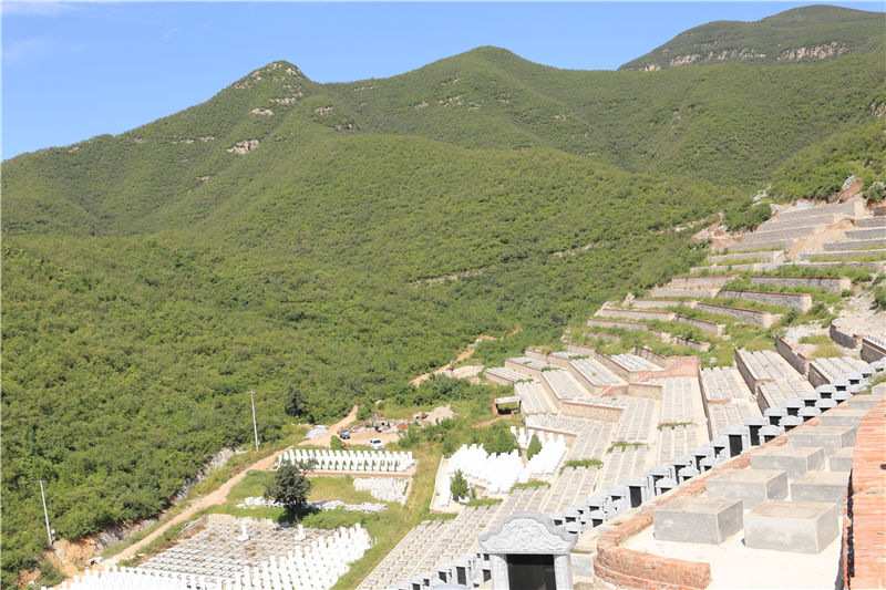 炎黄陵园景观图