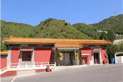 北京墓地多少钱一平方？管理费一年多少钱