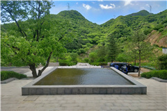 九公山墓区墓型及环境展示