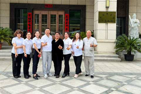 记天顺祥团队赴承德懋龙溪生态陵园考察交流