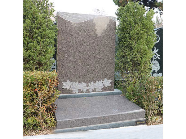 北京天寿陵园花环碑型图片