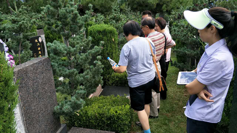 天寿陵园福临园墓型
