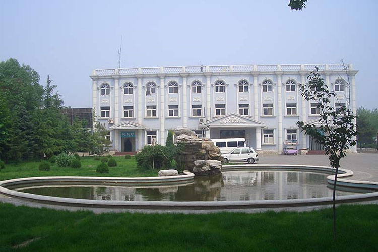 北京周边哪里的墓地距离北京市区最近？