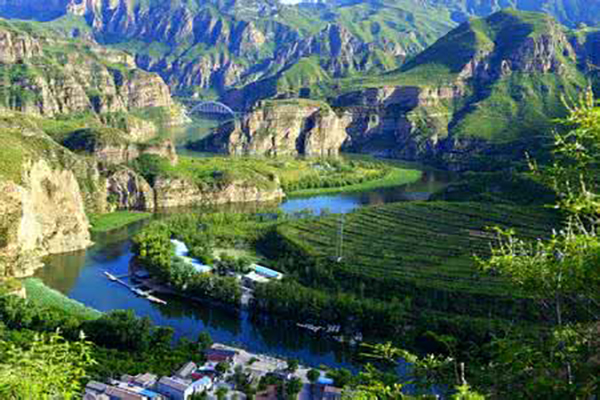 天山陵园风水图