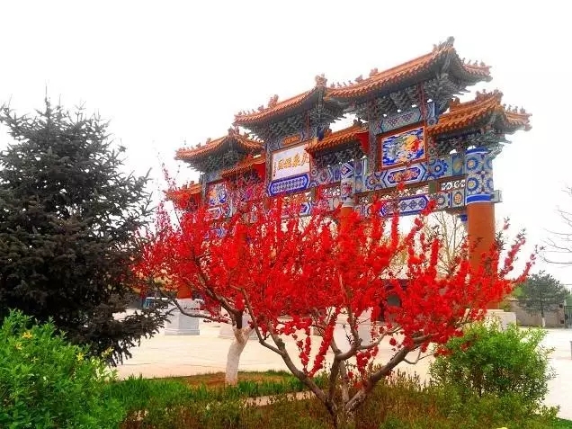 三河灵山宝塔陵园景观