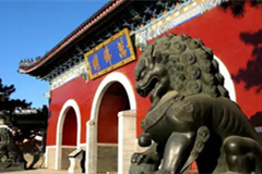 多重比较风水位置选择了清东陵万佛园