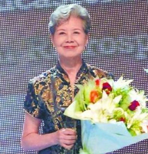 中国第一位电视播音员、主持人沈力