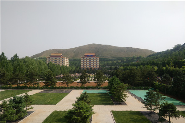 三河灵山宝塔陵园景观
