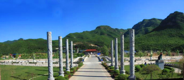 安灵园道路景观