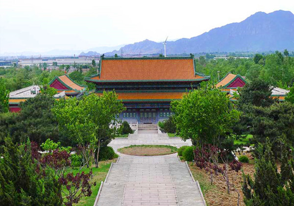 天寿陵园一角