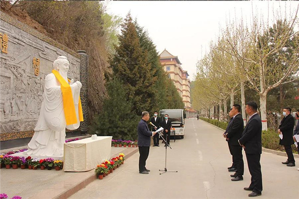 京东国学教育基地副会长郑显辉分享祭礼意义