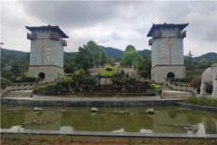 巴南区东南部丰盛古镇仙人堂生命纪念园位置在哪？中档双墓价格查询下？